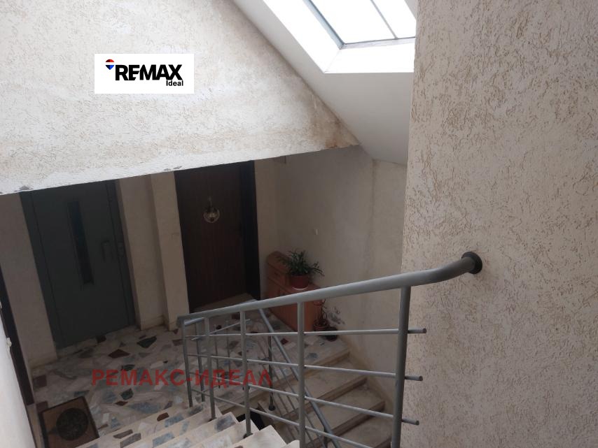 Продава 3-СТАЕН, гр. Варна, Цветен квартал, снимка 17 - Апартаменти - 54996130
