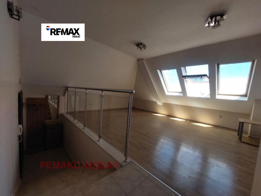 Продава 3-СТАЕН, гр. Варна, Цветен квартал, снимка 4 - Апартаменти - 54996130