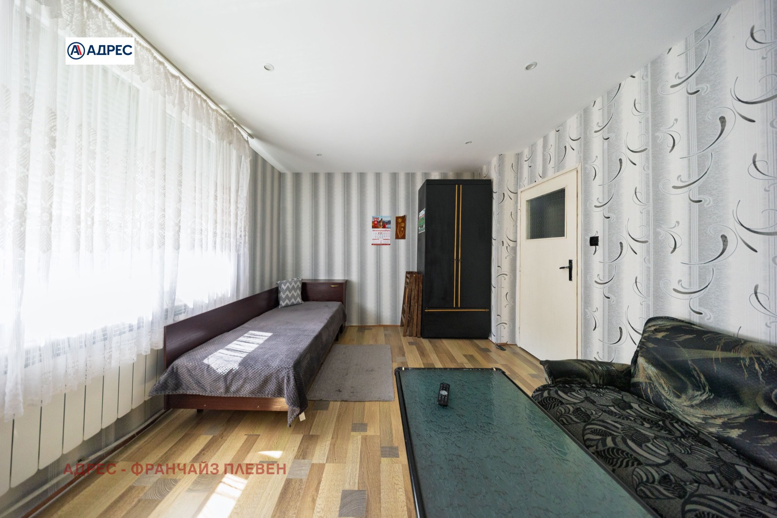 Продава ЕТАЖ ОТ КЪЩА, гр. Враца, Център, снимка 3 - Етаж от къща - 54052045