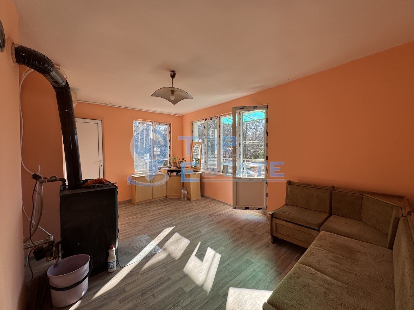 Продава КЪЩА, с. Соколово, област Габрово, снимка 2 - Къщи - 48402827