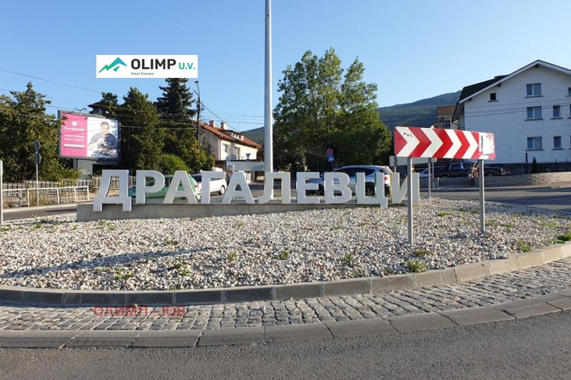 Продава ПАРЦЕЛ в град София, Драгалевци - 2850 кв.м / 1 200 000 € » 2 346 996.00 лв., ОЛИМП - ЮВ