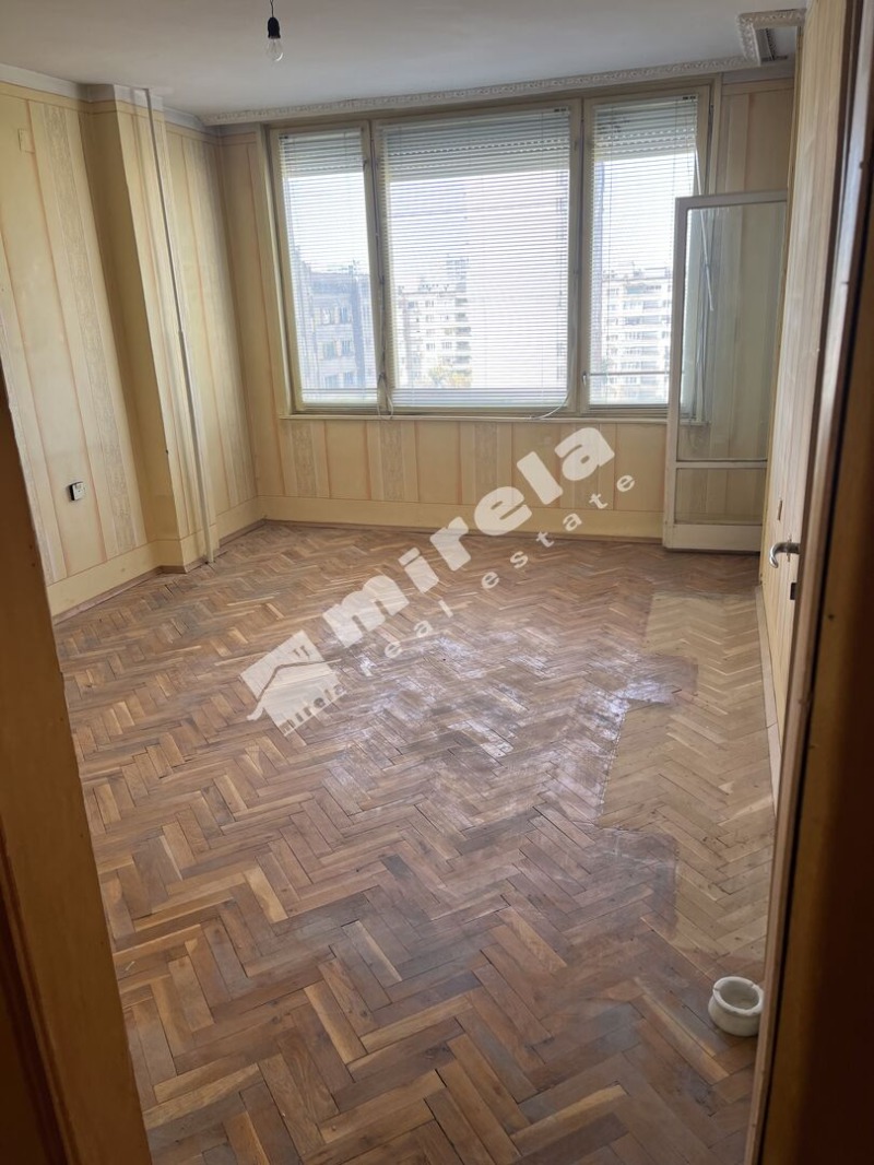 Продава 2-СТАЕН, гр. Ямбол, Диана, снимка 1 - Aпартаменти - 49033397