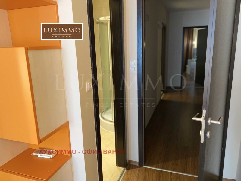 En venta  3+ dormitorios Varna , k.k. Zlatni pyasatsi , 239 metros cuadrados | 48186580 - imagen [15]