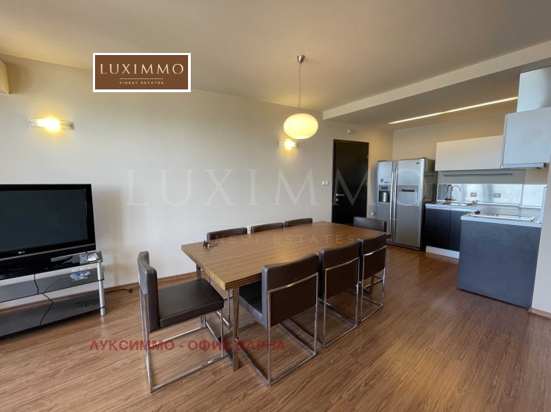 En venta  3+ dormitorios Varna , k.k. Zlatni pyasatsi , 239 metros cuadrados | 48186580 - imagen [7]