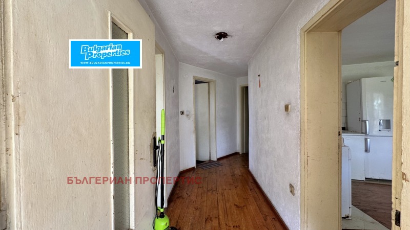 Продава  Къща област Стара Загора , с. Горно Черковище , 167 кв.м | 75913832 - изображение [12]