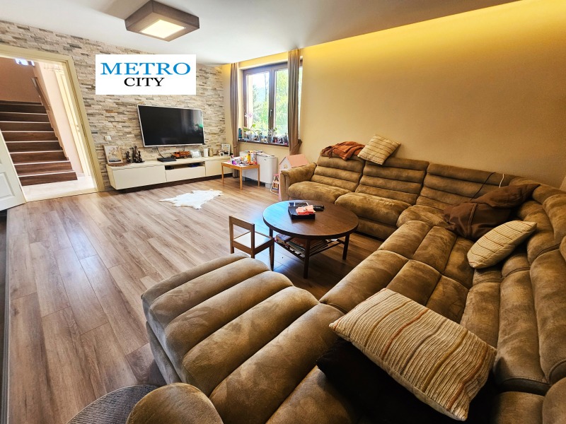 Продава  Къща град София , с. Герман , 234 кв.м | 12687063 - изображение [2]