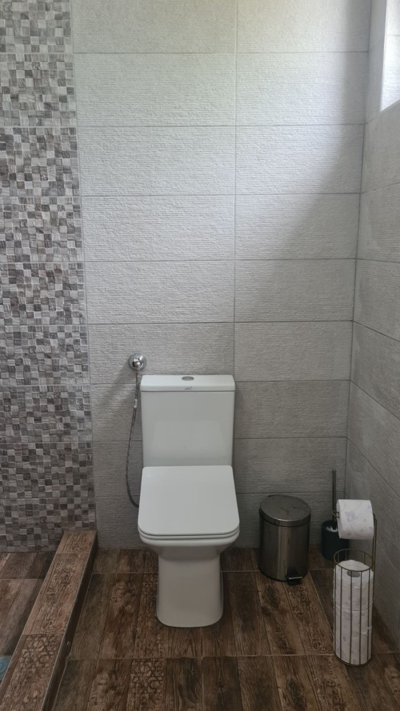 Продава КЪЩА, с. Юнец, област Варна, снимка 10 - Къщи - 52144177