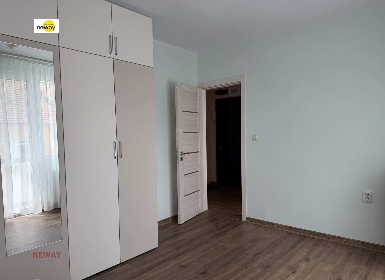 Продава 3-СТАЕН, гр. Плевен, Идеален център, снимка 12 - Апартаменти - 54189612