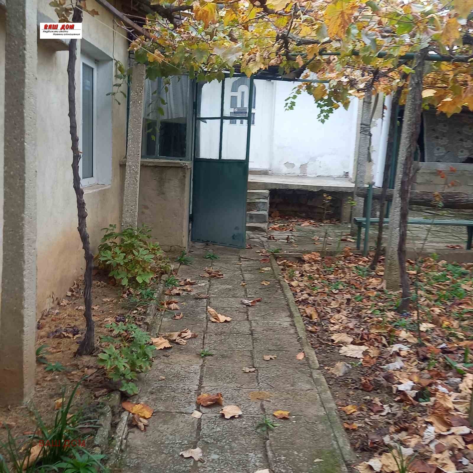 Продава КЪЩА, с. Приселци, област Варна, снимка 2 - Къщи - 56679750