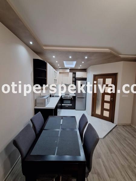 Продава 2-СТАЕН, гр. Пловдив, Кючук Париж, снимка 3 - Апартаменти - 52736764