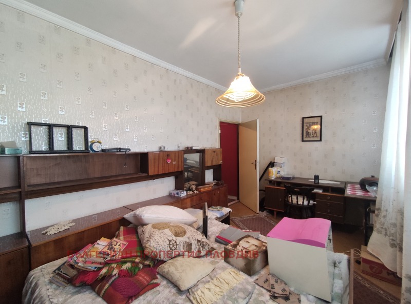 Продава  3-стаен град Пловдив , Тракия , 86 кв.м | 57503007 - изображение [8]