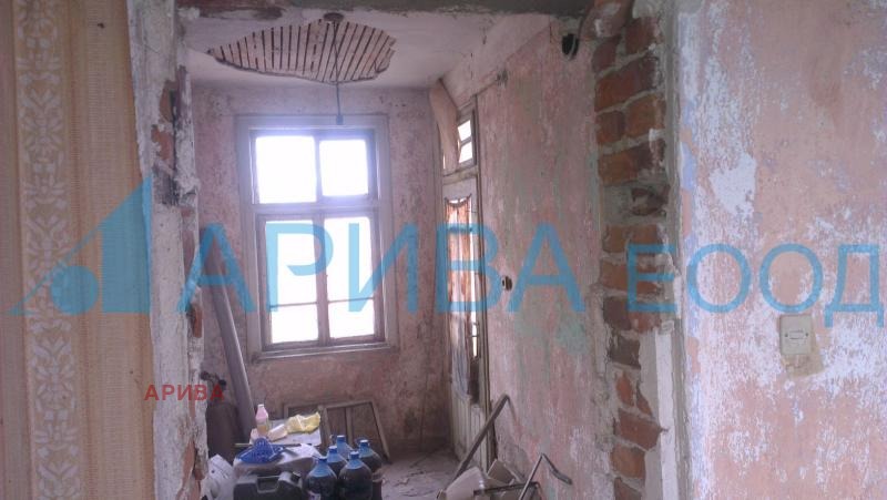 Продава КЪЩА, гр. Хасково, Любен Каравелов, снимка 8 - Къщи - 54059255