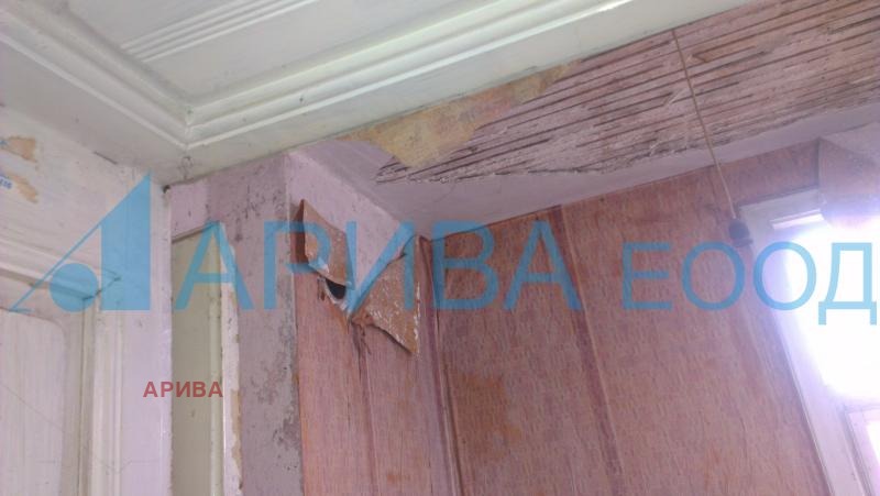 Продава КЪЩА, гр. Хасково, Любен Каравелов, снимка 7 - Къщи - 54059255