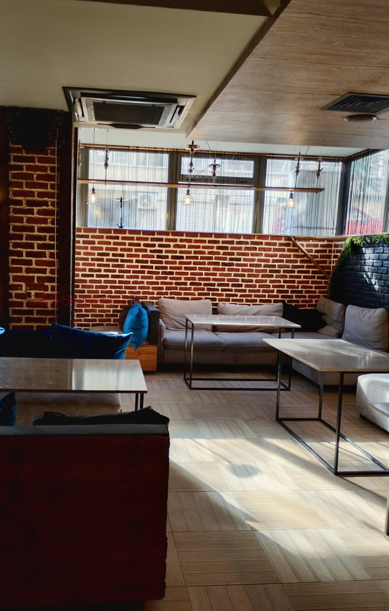 Продава ЗАВЕДЕНИЕ, гр. Бургас, Лазур, снимка 10 - Заведения - 53521427