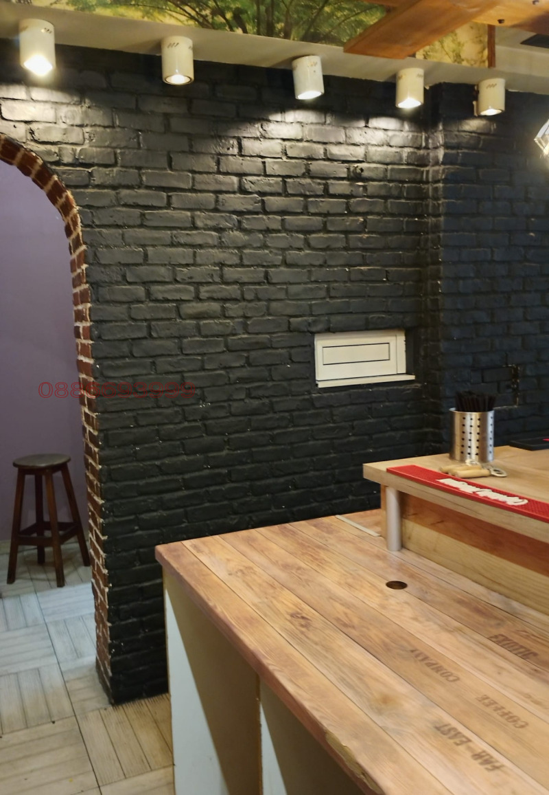 Продава ЗАВЕДЕНИЕ, гр. Бургас, Лазур, снимка 2 - Заведения - 53521427