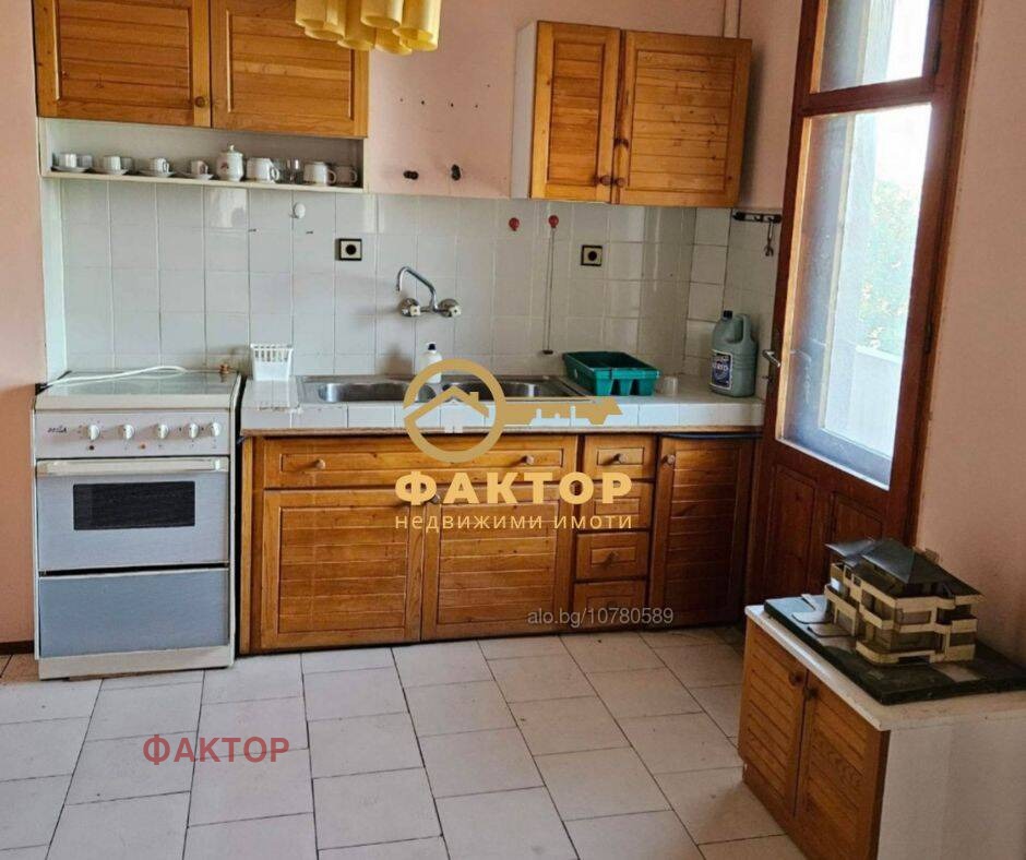 Продава КЪЩА, с. Чешнегирово, област Пловдив, снимка 9 - Къщи - 53897993