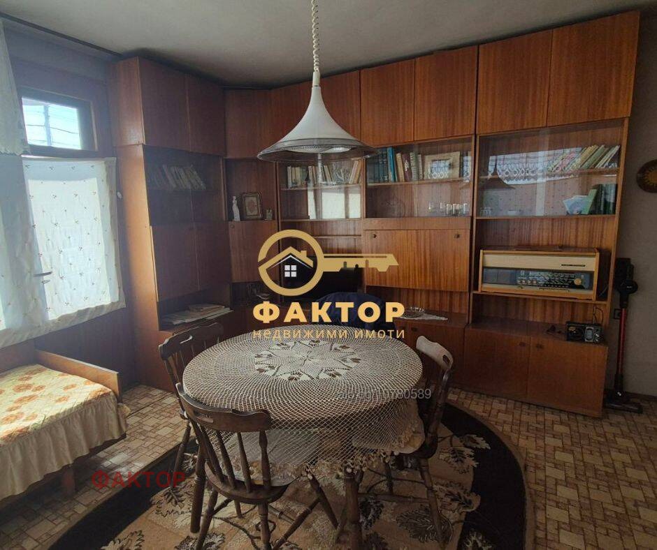 Продава КЪЩА, с. Чешнегирово, област Пловдив, снимка 2 - Къщи - 53897993