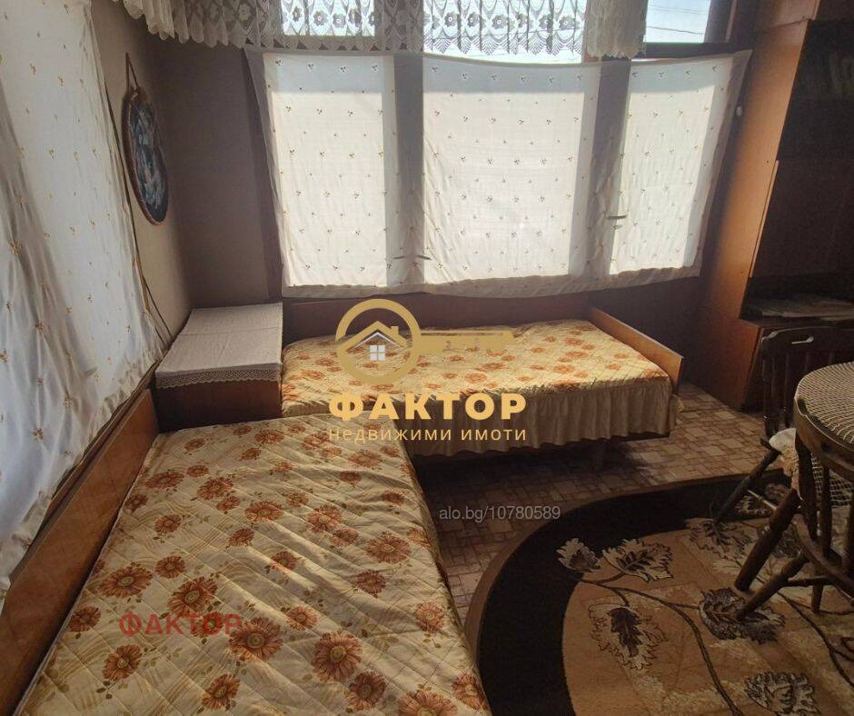 Продава КЪЩА, с. Чешнегирово, област Пловдив, снимка 6 - Къщи - 53897993