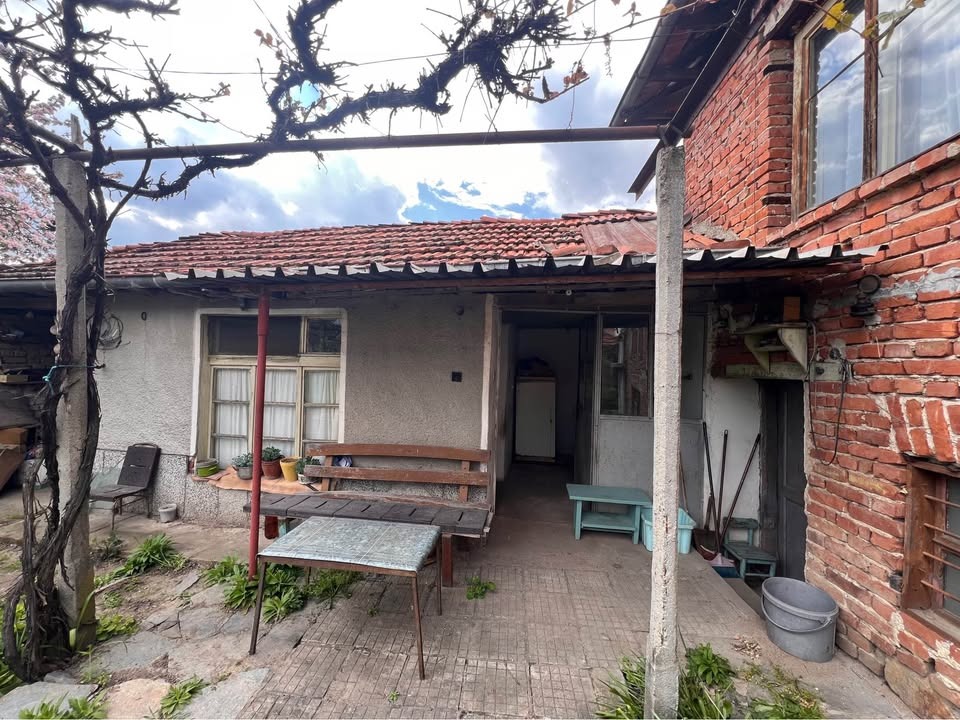 Продава КЪЩА, с. Ръжево, област Пловдив, снимка 8 - Къщи - 54644185