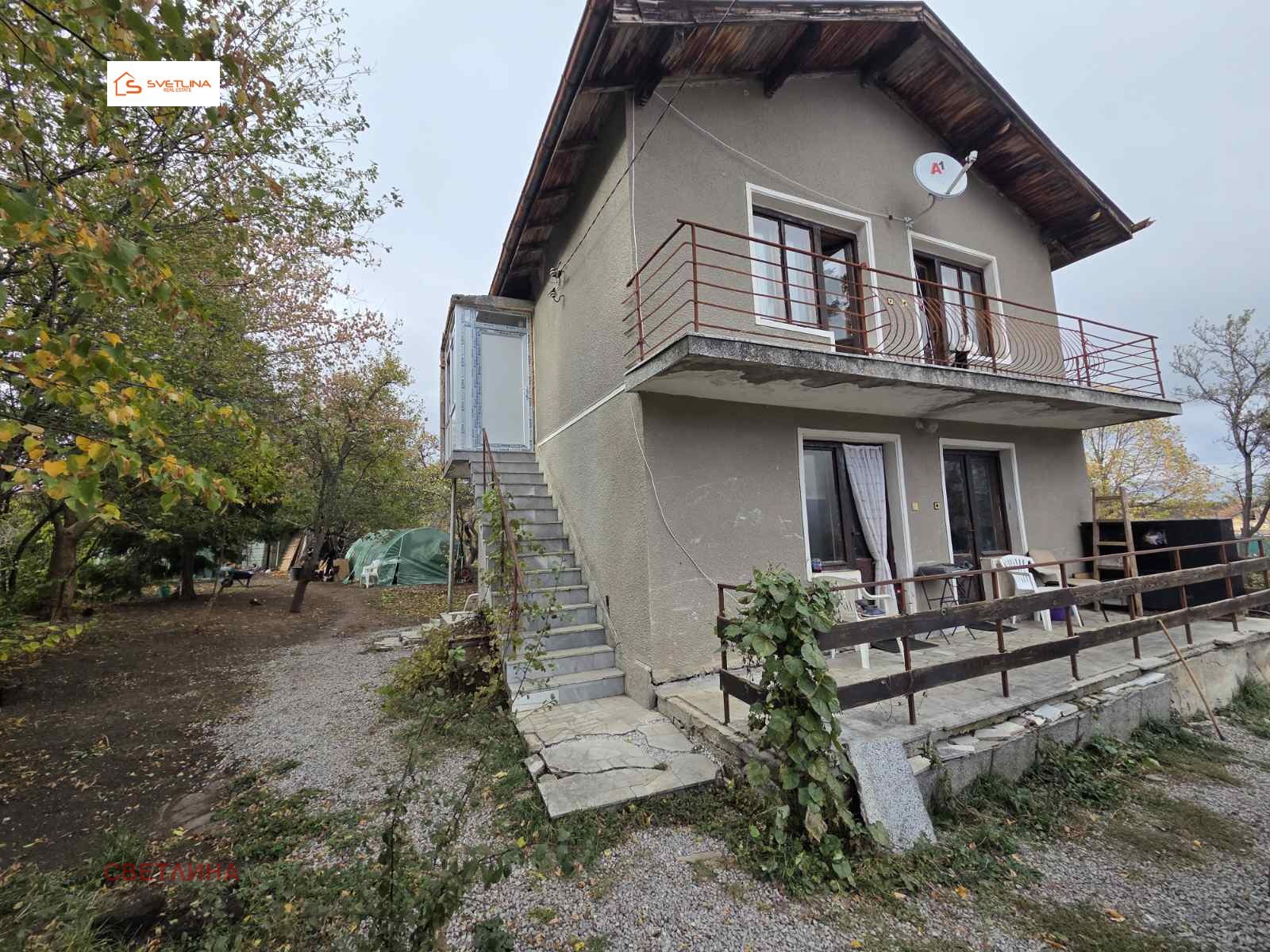 Продава КЪЩА, с. Планиница, област Перник