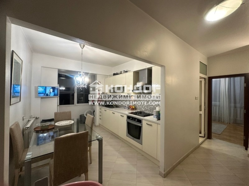 Satılık  2 yatak odası Plovdiv , Karşiyaka , 82 metrekare | 57298026
