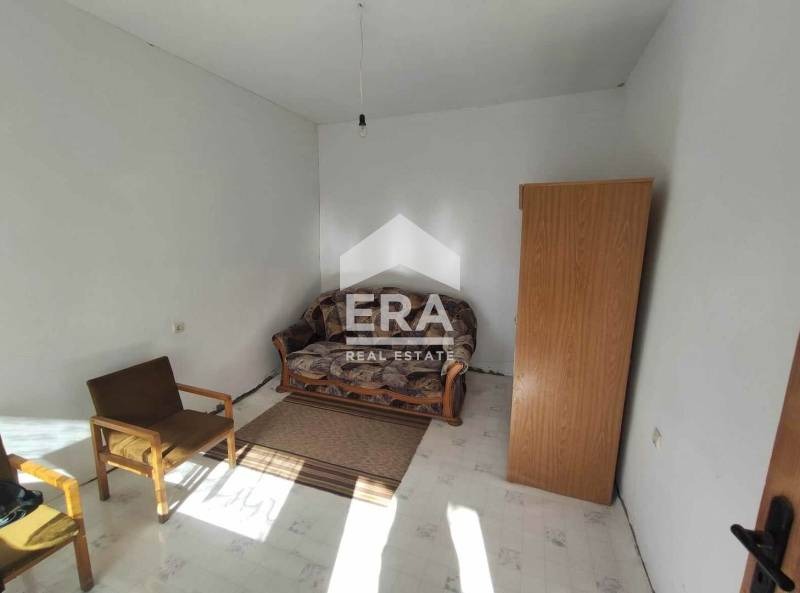 Продава КЪЩА, с. Горна Липница, област Велико Търново, снимка 8 - Къщи - 53232527