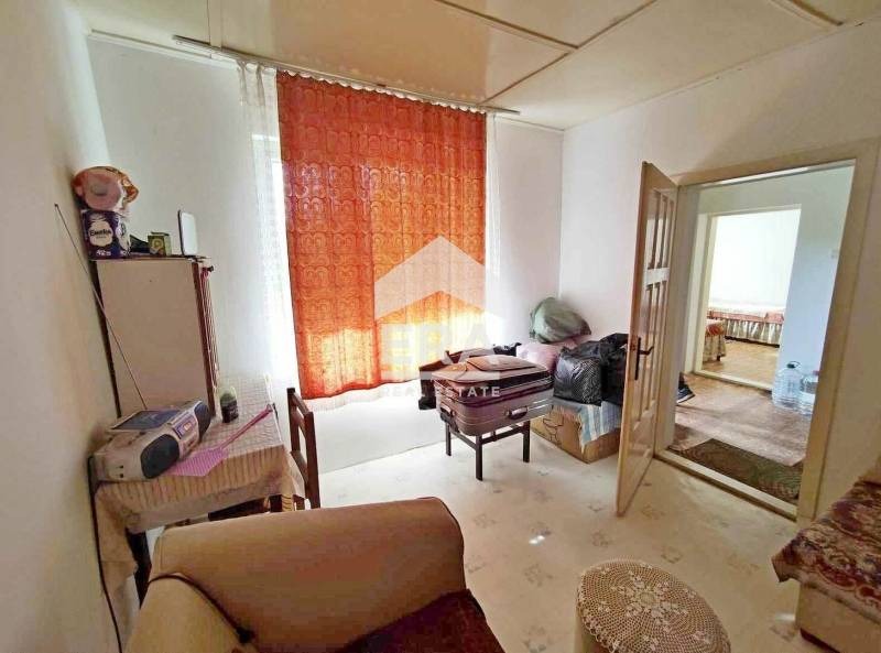 Продава КЪЩА, с. Горна Липница, област Велико Търново, снимка 5 - Къщи - 53232527