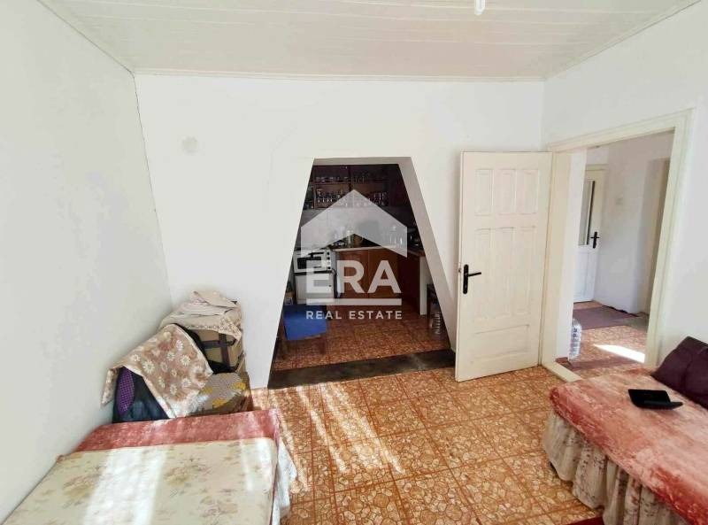 Продава КЪЩА, с. Горна Липница, област Велико Търново, снимка 2 - Къщи - 53232527