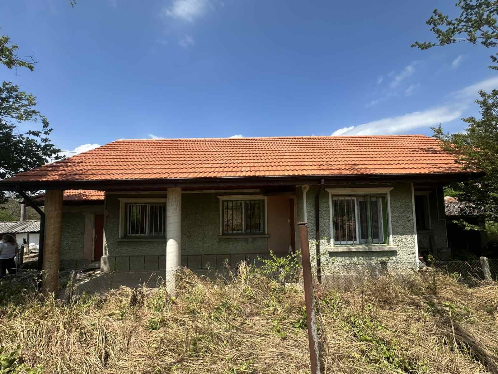 Продава КЪЩА, с. Красен, област Добрич, снимка 2 - Къщи - 54578086