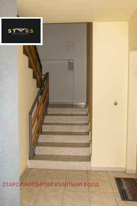 2 camere da letto Tsentar, Varna 16