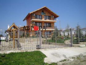 Продажба на имоти в с. Бероново, област Бургас - изображение 5 