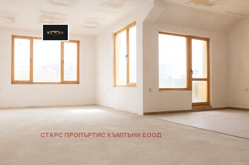 In vendita  2 camere da letto Varna , Tsentar , 126 mq | 89093333