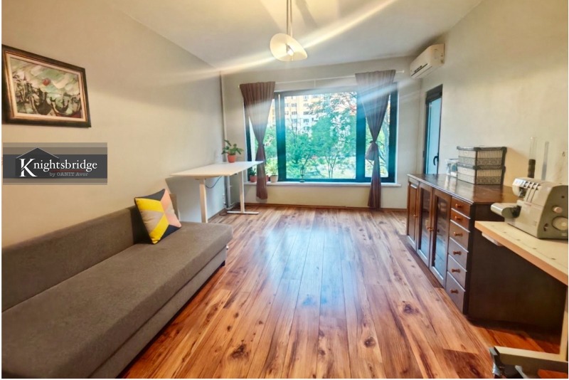 Продава  3-стаен град София , Дружба 2 , 80 кв.м | 51969294