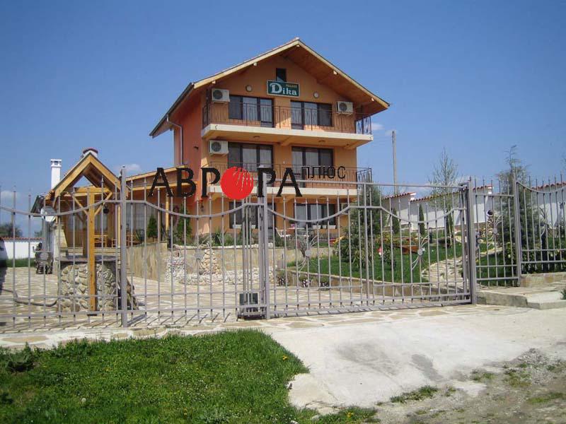 Продава ВИЛА, с. Бероново, област Бургас, снимка 1 - Вили - 42047278
