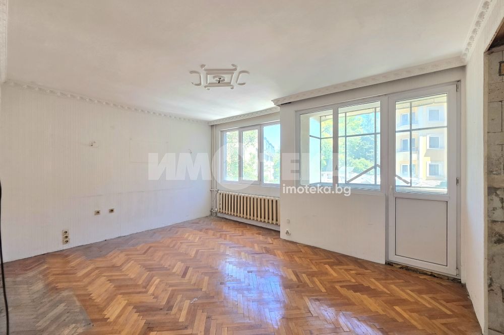 Продава МНОГОСТАЕН, гр. София, Лозенец