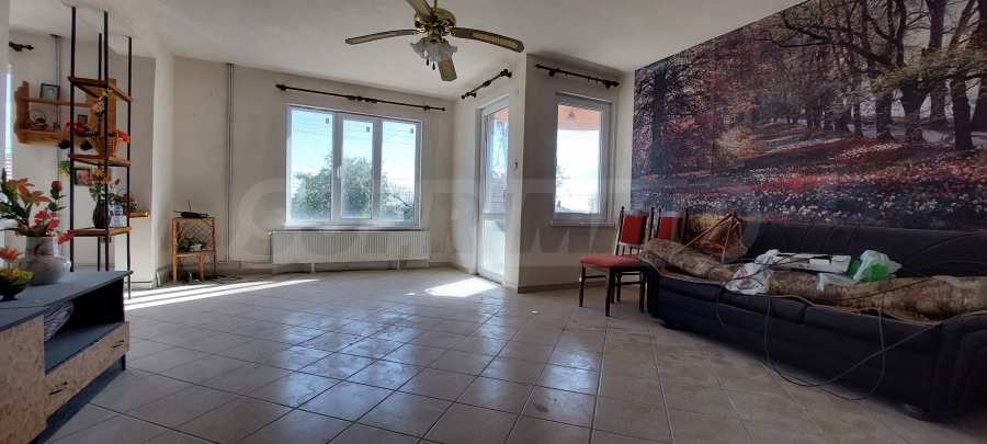 Продава ЕТАЖ ОТ КЪЩА, гр. Две могили, област Русе, снимка 5 - Етаж от къща - 54030168