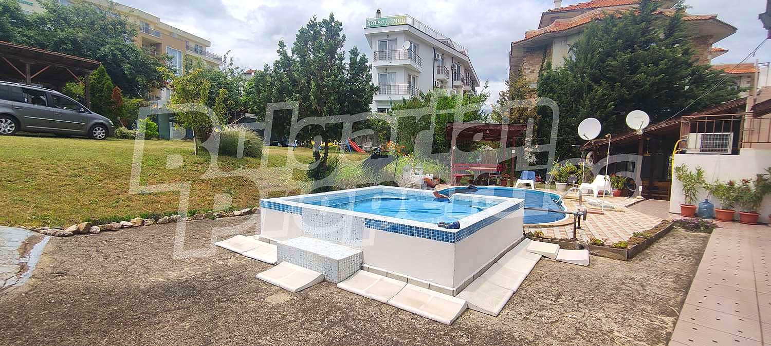 Продава КЪЩА, гр. Бяла, област Варна, снимка 2 - Къщи - 41325998