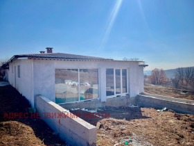 Продажба на къщи в град Стара Загора - изображение 6 