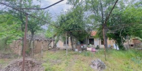 Maison Yavorovets, région Stara Zagora