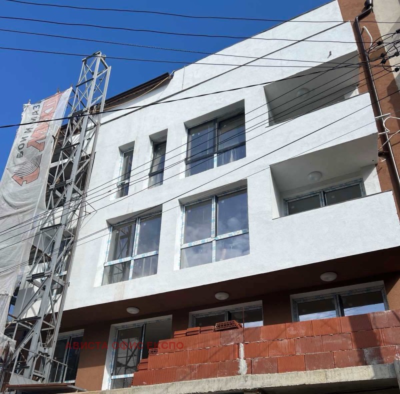 En venta  1 dormitorio Sofia , Banishora , 70 metros cuadrados | 35224391