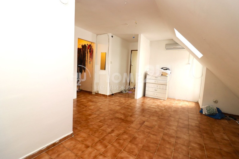 En venta  1 dormitorio Sofia , Bakston , 79 metros cuadrados | 40235846