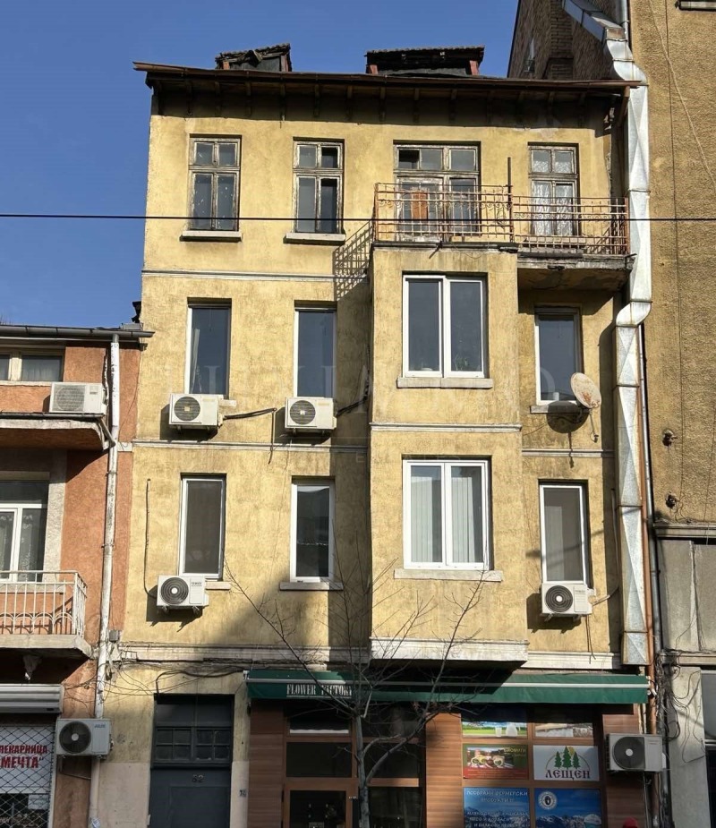 Продава 3-СТАЕН, гр. София, Център