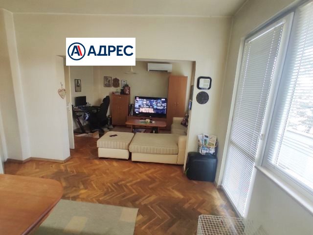 Te koop  3 slaapkamers Stara Zagora , Tsentar , 90 m² | 64051852 - afbeelding [2]