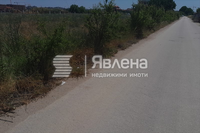 Продава ПАРЦЕЛ, гр. Пловдив, Остромила, снимка 2 - Парцели - 56135312