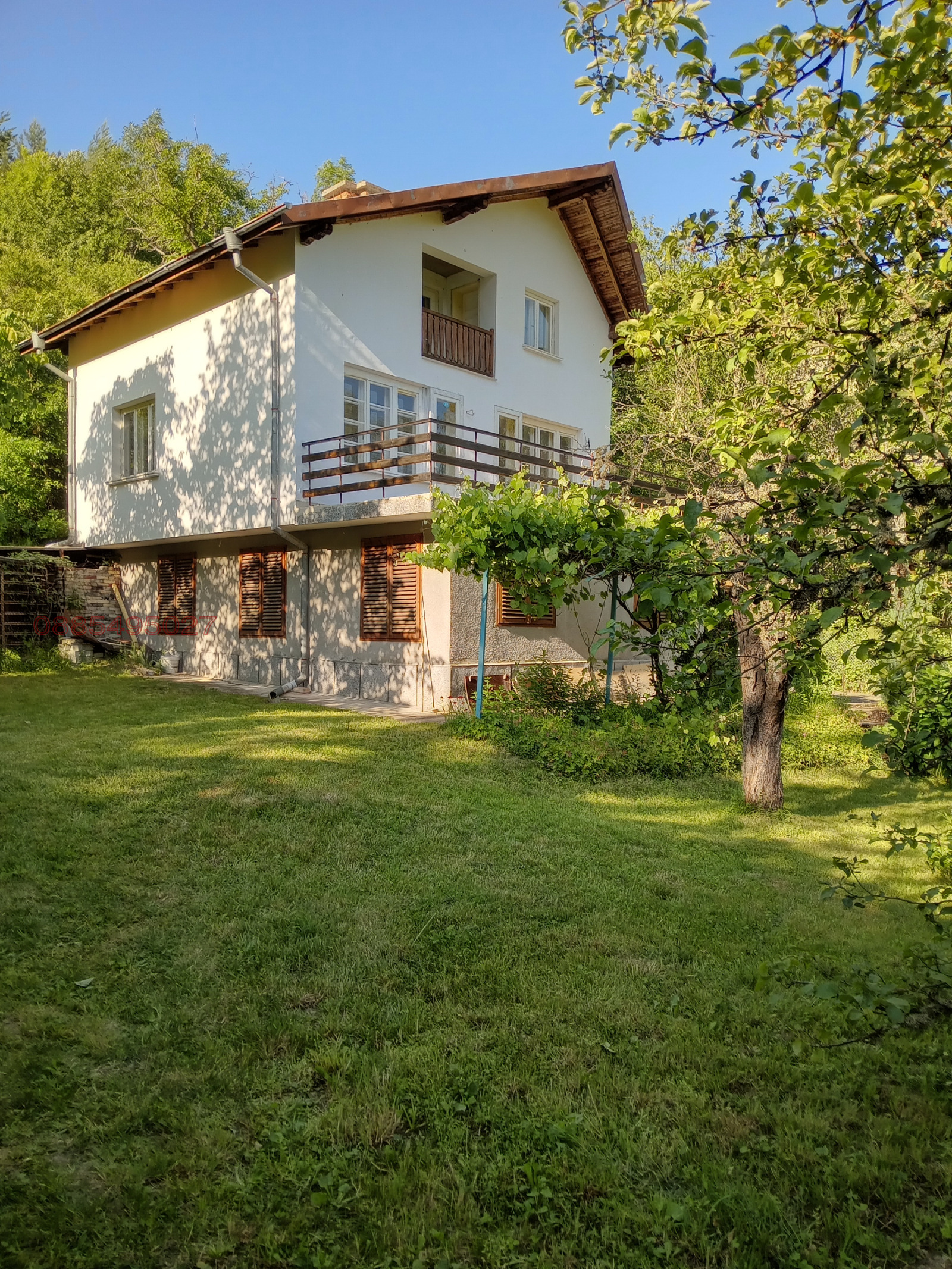 Продава КЪЩА, гр. Трън, област Перник