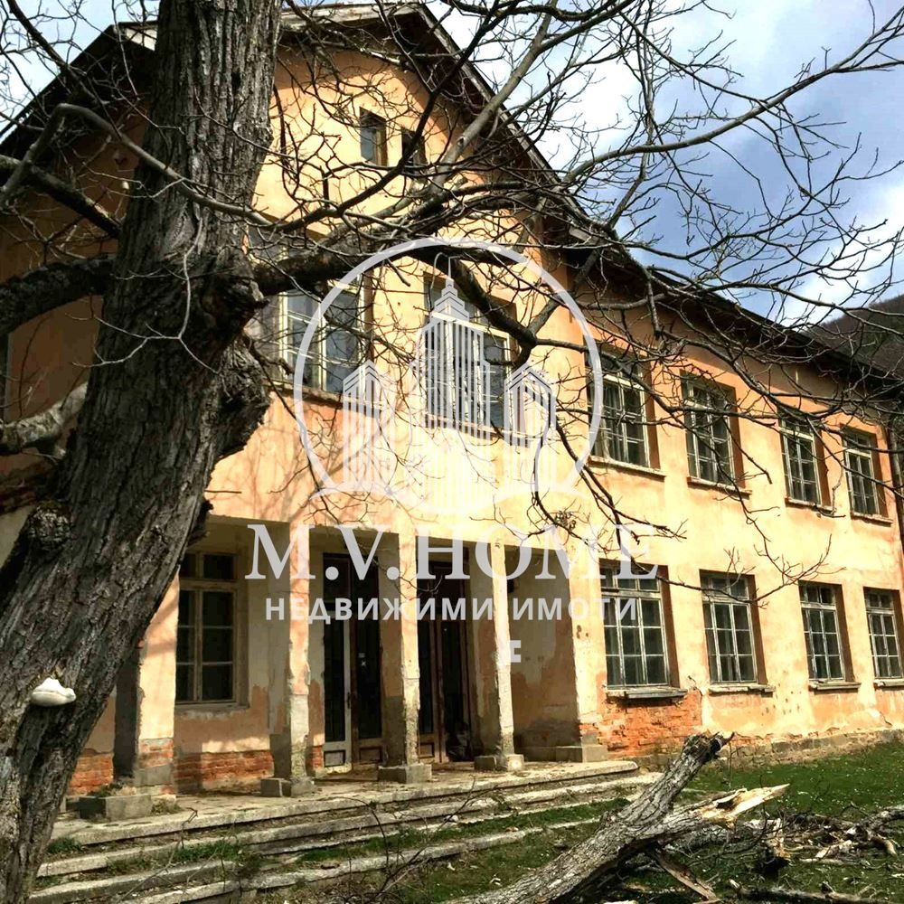 Продава КЪЩА, гр. Своге, област София област, снимка 2 - Къщи - 54201132