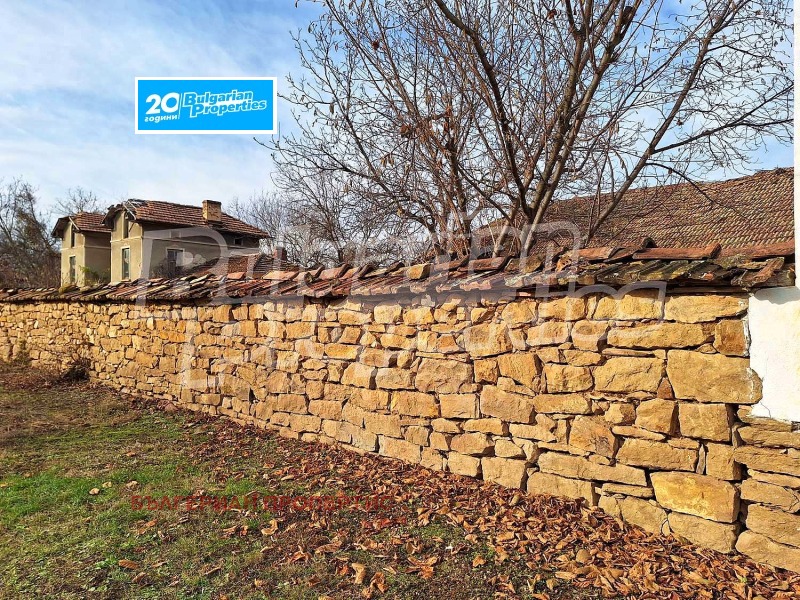 Продава КЪЩА в област Велико Търново, с. Михалци - 180 кв.м / 9 900 € » 19 362.72 лв., БЪЛГЕРИАН ПРОПЕРТИС