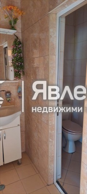 Продава МАГАЗИН, гр. Бургас, област Бургас, снимка 5 - Магазини - 53880403