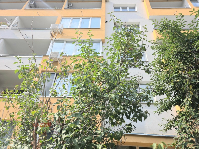 Продава  2-стаен град Кюстендил , Запад , 75 кв.м | 51848987 - изображение [2]