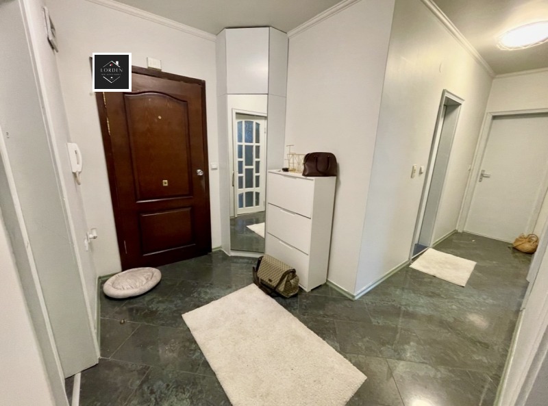 Продава 3-СТАЕН, гр. Пазарджик, Център, снимка 8 - Апартаменти - 52199810